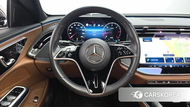 Mercedes-Benz E-Class W214 2024 Серый из Кореи, фото 3