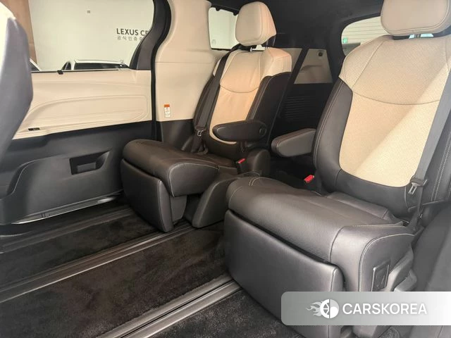 Toyota Sienna 4th Generation 2025 Черный из Кореи, фото 3