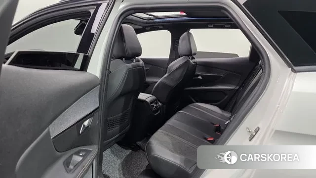 Peugeot 3008 second generation 2020 Белый из Кореи, фото 3