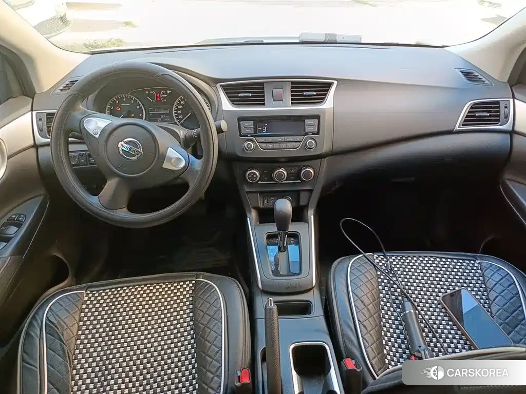 Nissan Sylphy 2024 Черный из Китая, фото 3