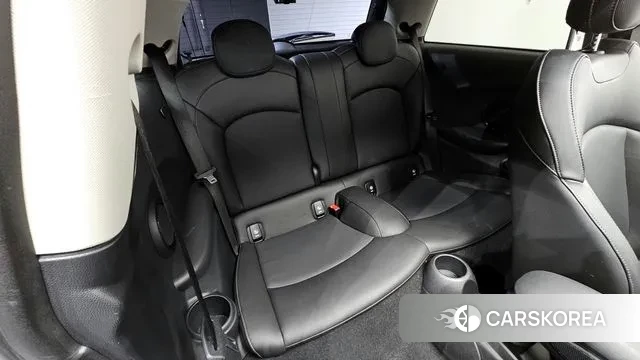 Mini Cooper S 2019 Серебряный из Кореи, фото 3