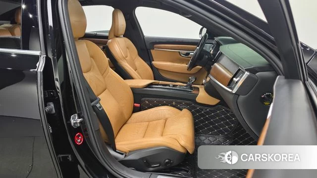 Volvo S90 2019 Черный из Кореи, фото 3