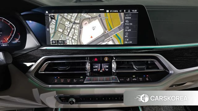 BMW X7 (G07) 2021 Черный из Кореи, фото 3