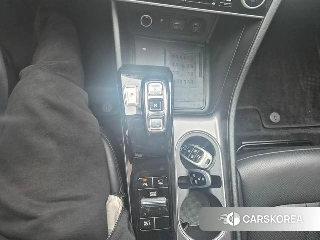 Hyundai Sonata (DN8) 2019 Серебристо-серый из Кореи, фото 3