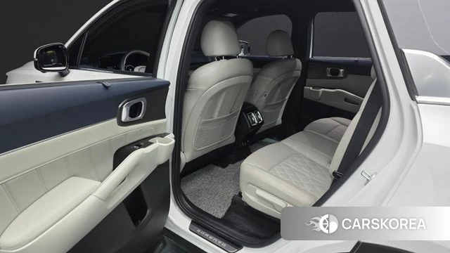 Kia Sorento 4th Generation 2023 Белый из Кореи, фото 3