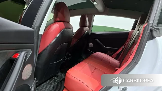 Tesla Model 3 2022 Белый из Кореи, фото 3