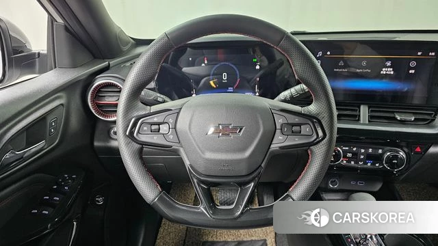 Chevrolet (GM Daewoo) Trax Crossover 2023 Белый из Кореи, фото 3