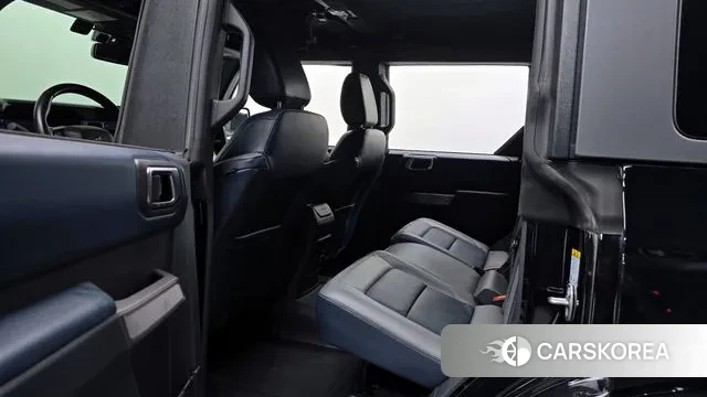 Ford Bronco 6th Generation 2022 Черный из Кореи, фото 3