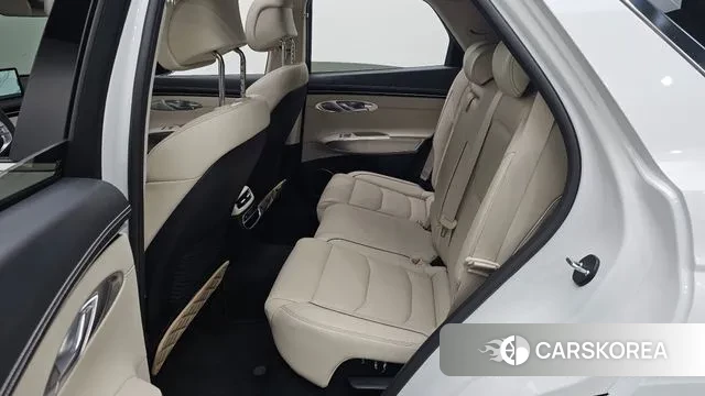 Genesis GV70 2022 Белый из Кореи, фото 3