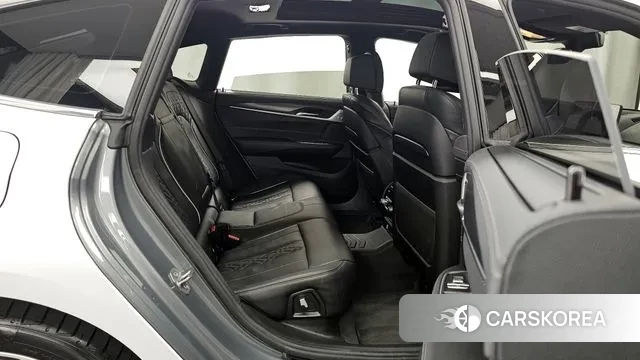 BMW 6 Series GT (G32) 2023 Белый из Кореи, фото 3