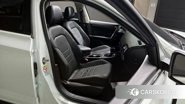 Volkswagen 7th Generation of Jetta 2022 Белый из Кореи, фото 3