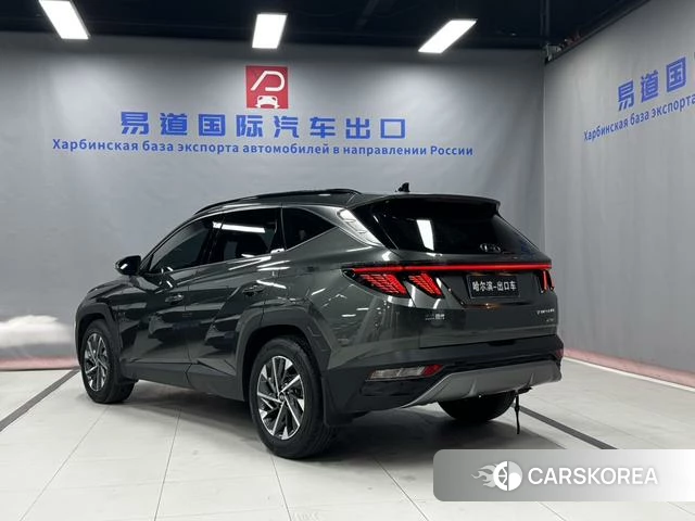 Hyundai Tucson 2023 Зеленый из Китая, фото 3