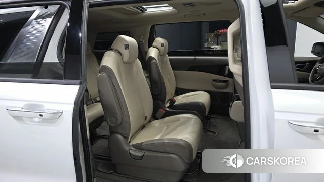 Kia Carnival 4th generation 2022 Белый из Кореи, фото 3
