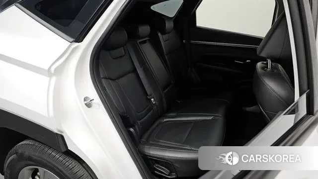 Hyundai Tucson (NX4) 2023 Белый из Кореи, фото 3