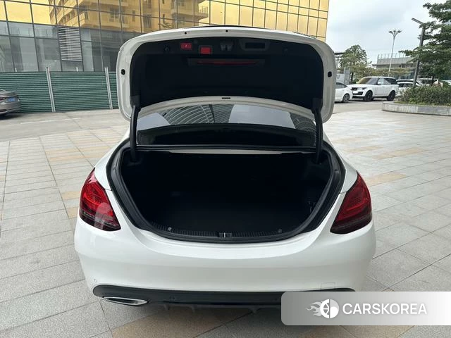 Mercedes-Benz Class C 2021 Белый из Китая, фото 3