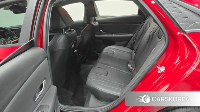 Hyundai The New Avante (CN7) 2024 Красный из Кореи, фото 3