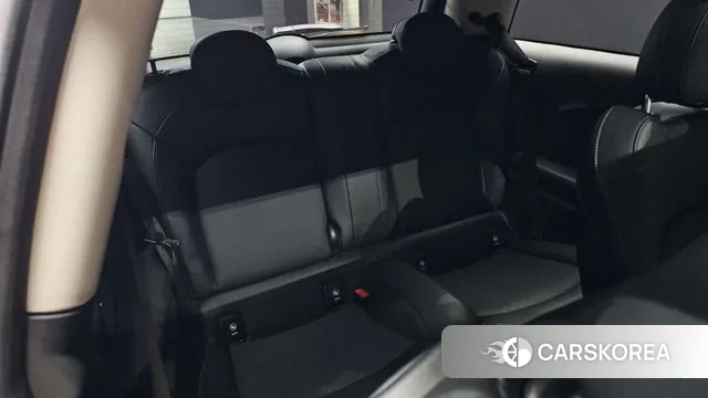 Mini Cooper S 2021 Красный из Кореи, фото 3