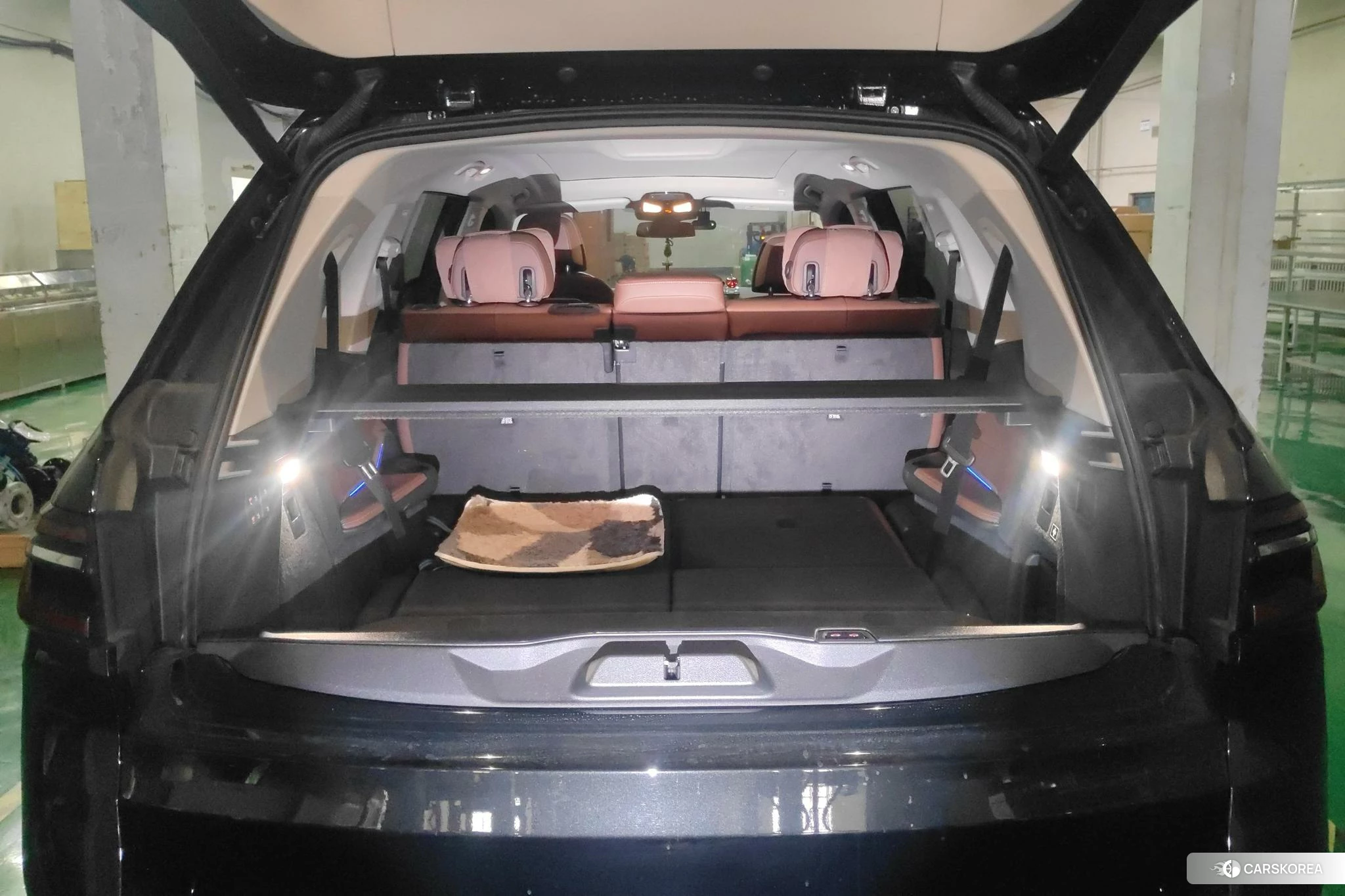 BMW X7 2022 Черный из Китая, фото 3