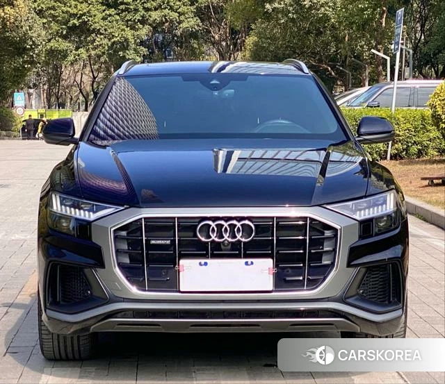 Audi Q8 2021 Черный из Китая, фото 3