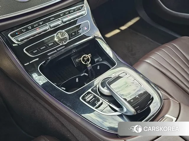 Mercedes-Benz CLS-Class C257 2019 Белый из Кореи, фото 3