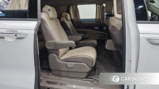 Kia Carnival 4th generation 2023 Белый из Кореи, фото 3