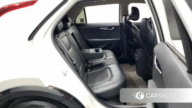 Kia Di Ol Nu Niro 2022 Белый из Кореи, фото 3