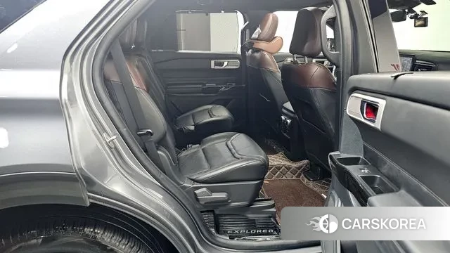 Ford Explorer 6th Generation 2021 Серый из Кореи, фото 3