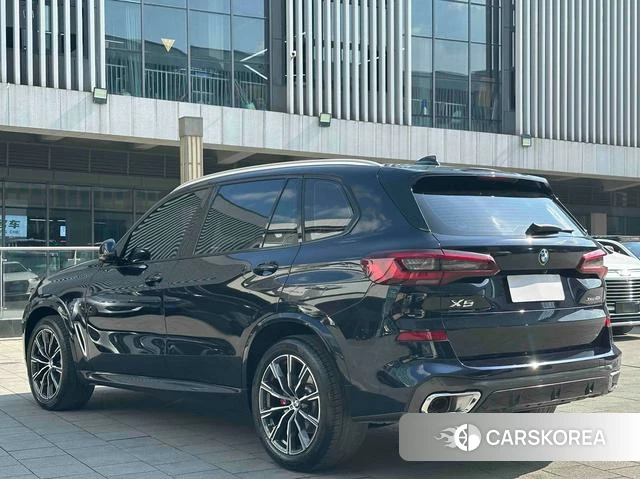 BMW X5 2023 Черный из Китая, фото 3