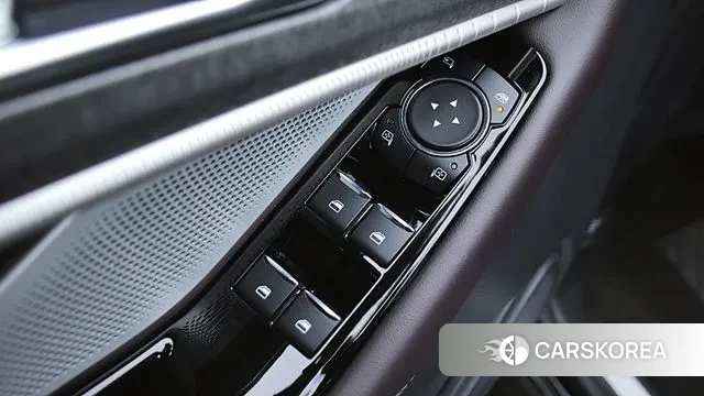 Ford Explorer 6th Generation 2025 Черный из Кореи, фото 3