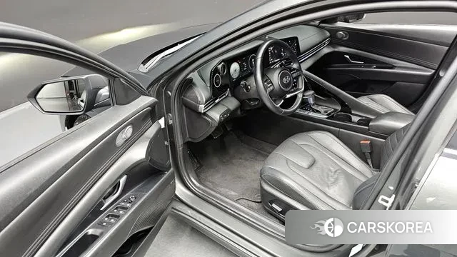 Hyundai Avante (CN7) 2020 Серый из Кореи, фото 3