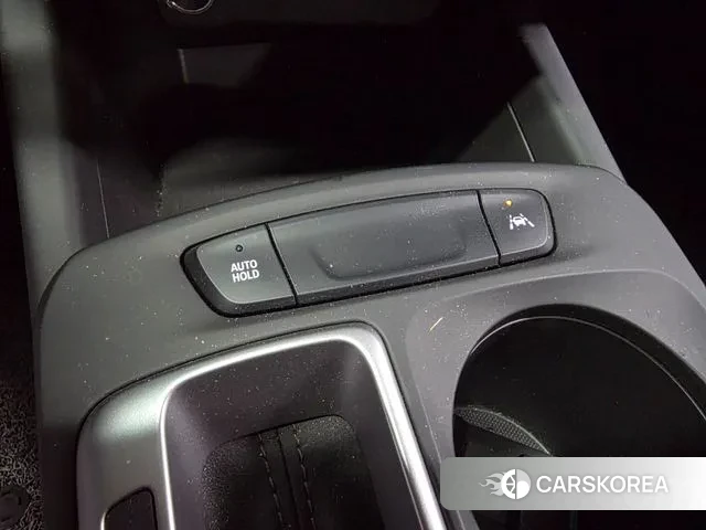 Chevrolet (GM Daewoo) Trax Crossover 2023 Белый из Кореи, фото 3