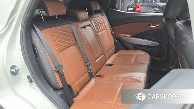 Ssangyong Tivoli Armor 2018 Белый из Кореи, фото 3