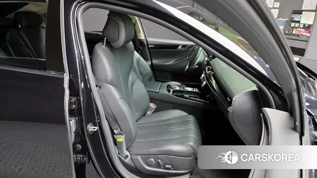 Genesis G80 (RG3) 2022 Черный из Кореи, фото 3