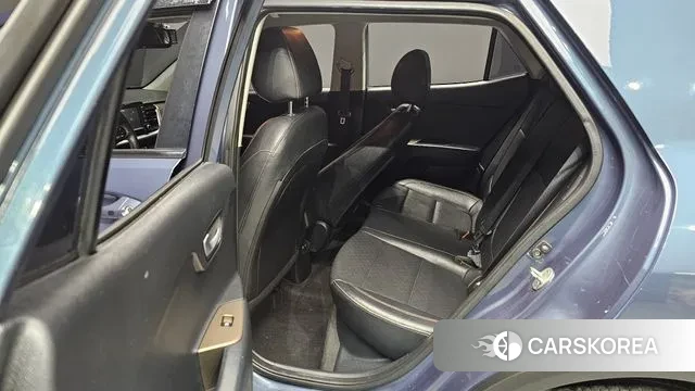 Kia Stonic 2018 Небесно-голубой из Кореи, фото 3