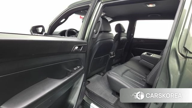Ssangyong The New Rexton Sports Cannes 2023 Темно-зеленый из Кореи, фото 3