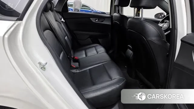 Kia Come New K3 2021 Белый из Кореи, фото 3