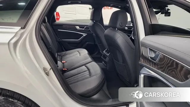 Audi A6 (C8) 2020 Белый из Кореи, фото 3