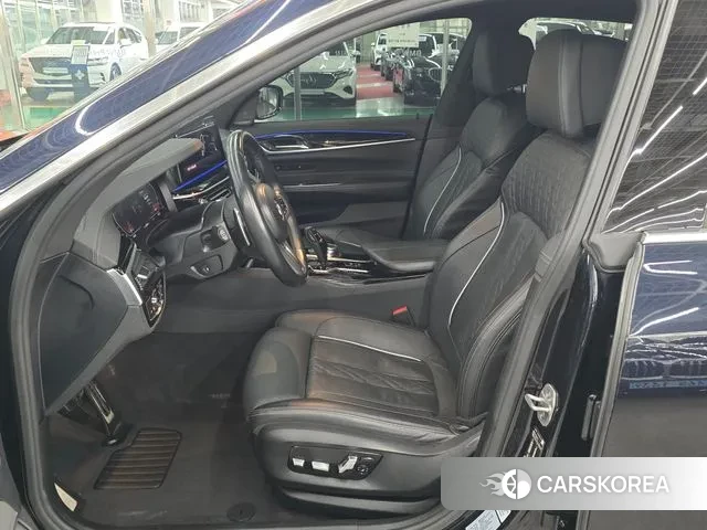 BMW 6 Series GT (G32) 2023 Черный из Кореи, фото 3