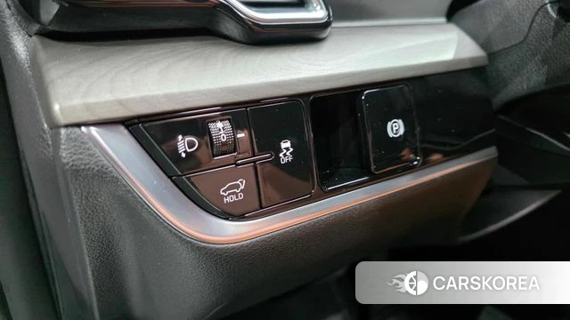 Kia Sportage 5th Generation 2022 Белый из Кореи, фото 3