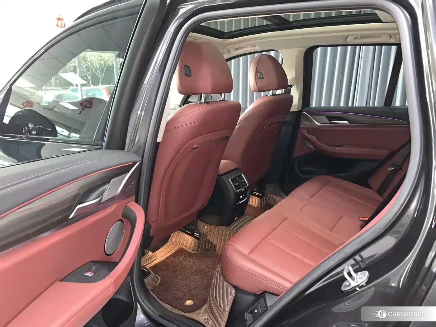 BMW X3 2022 Silver/gray из Китая, фото 3