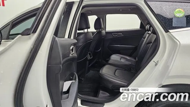 Kia Sportage 5th Generation 2021 Белый из Кореи, фото 3