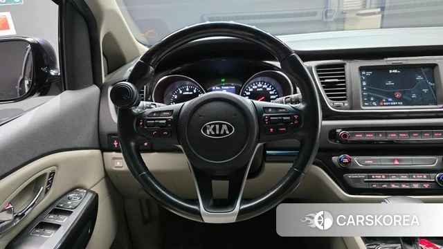 Kia The New Carnival 2018 Серый из Кореи, фото 3