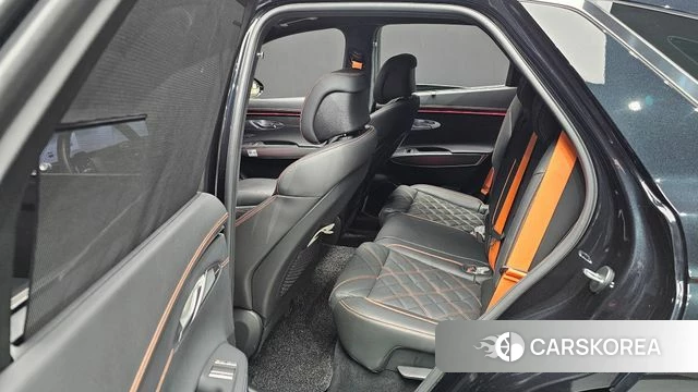 Genesis GV70 2024 Черный из Кореи, фото 3