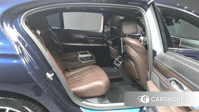 BMW 7 Series (G11) 2019 Синий из Кореи, фото 3