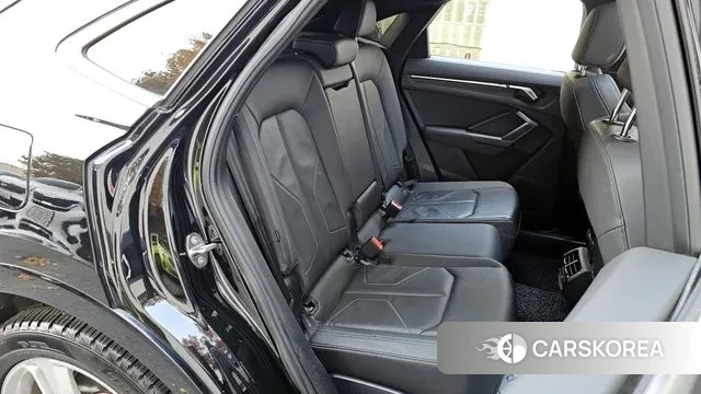 Audi Q3 (F3) 2020 Черный из Кореи, фото 3