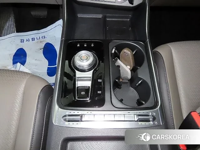 Kia The New Carnival 4th Generation 2024 Белый из Кореи, фото 3