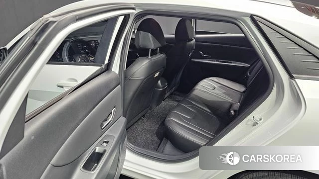 Hyundai Avante (CN7) 2022 Белый из Кореи, фото 3