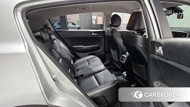 Kia Sportage The Bold 2018 Серебряный из Кореи, фото 3