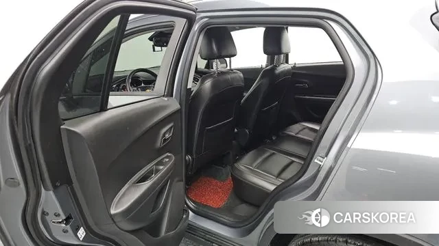 Chevrolet (GM Daewoo) The New Trax 2018 Серебристо-серый из Кореи, фото 3