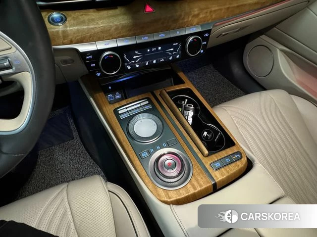 Genesis G80 (RG3) 2021 Серебристо-серый из Кореи, фото 3